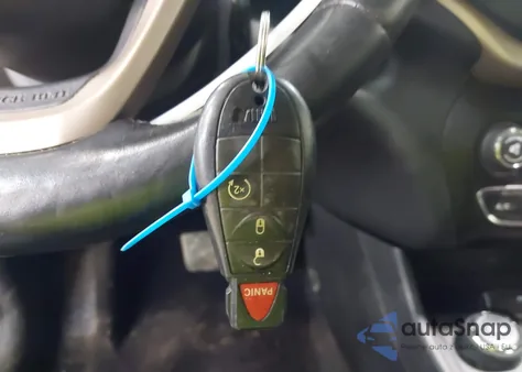 2015 Jeep Cherokee Latitude из США, поврежденный, VIN 1C4PJMCBXFW664876